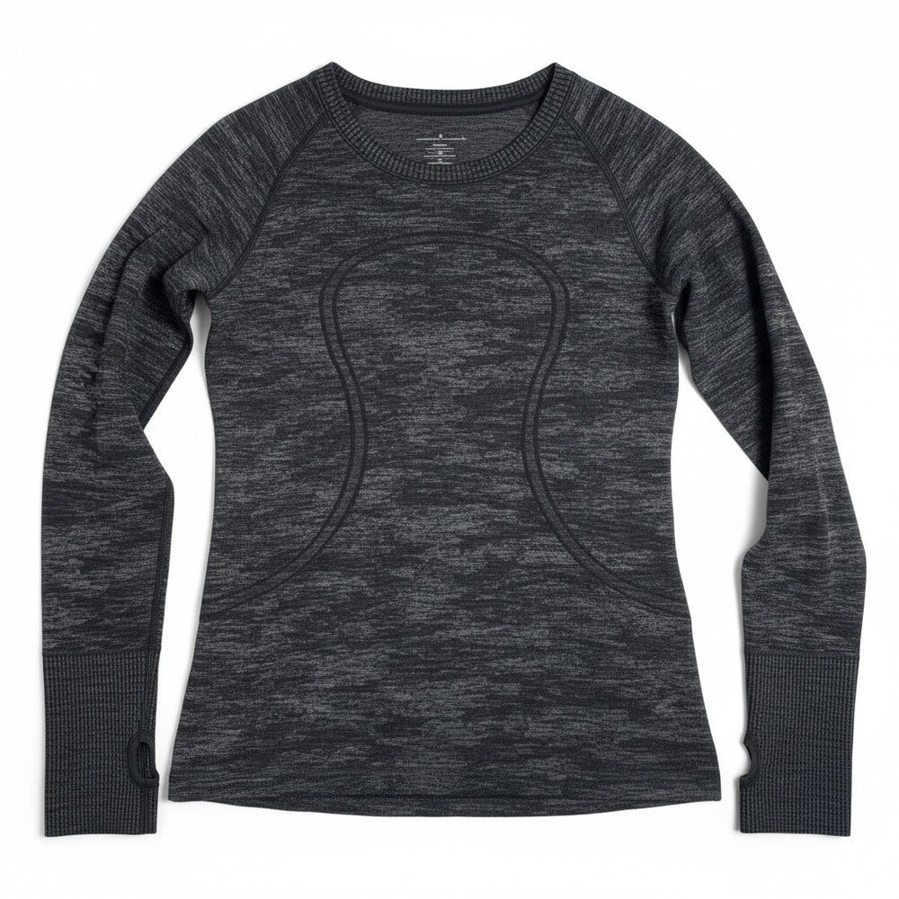 Lululemon size 8 Swiftly Tech Long Sleeve Crew Black / White / Black thumb holes